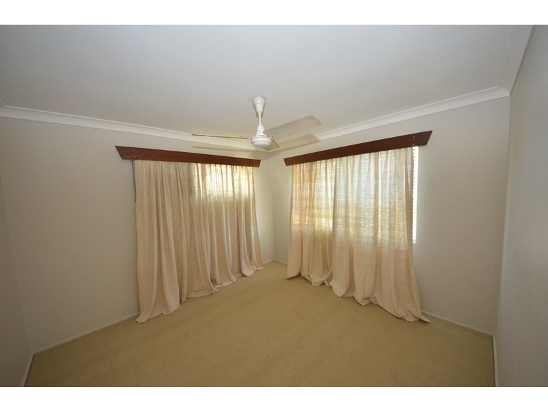 32  Stephenson Street, Wulguru QLD 4811