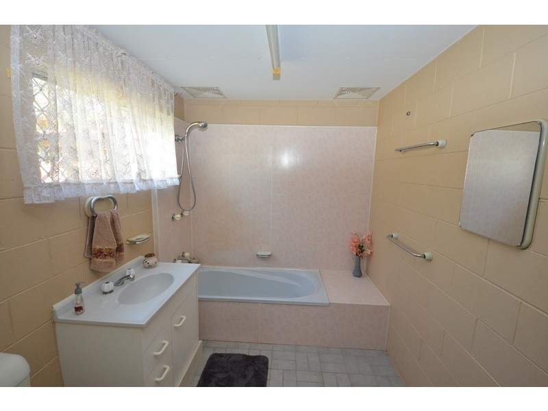 32  Stephenson Street, Wulguru QLD 4811