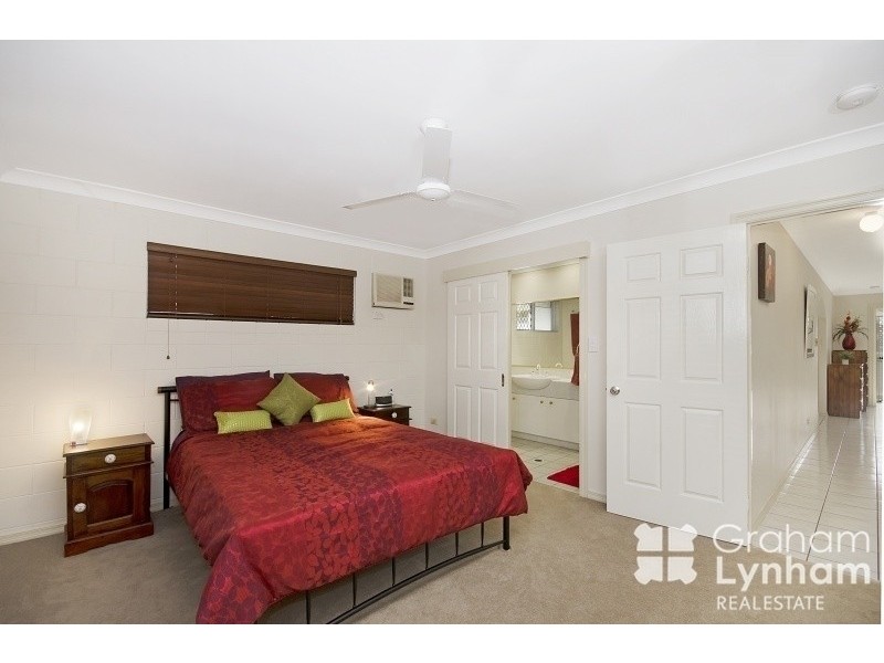 8 Canyon Court, Mount Louisa QLD 4814