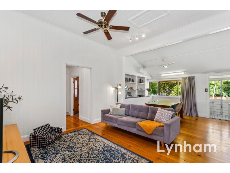 58 Roberts Street, Hermit Park QLD 4812