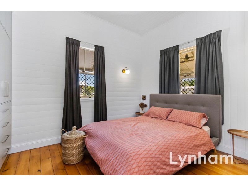 58 Roberts Street, Hermit Park QLD 4812