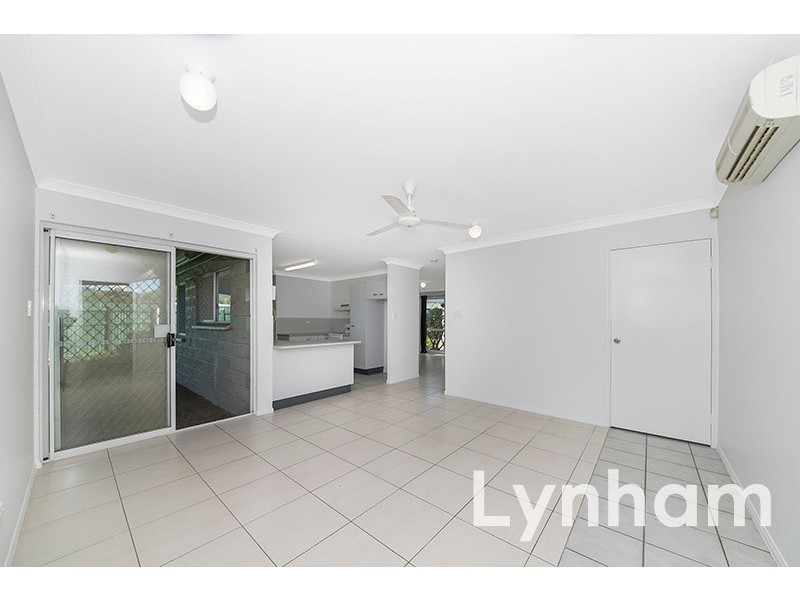 5/10 Blanes Street, Cranbrook QLD 4814