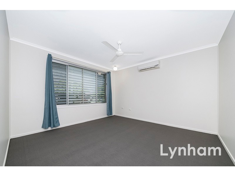 17 President Street, Kirwan QLD 4817