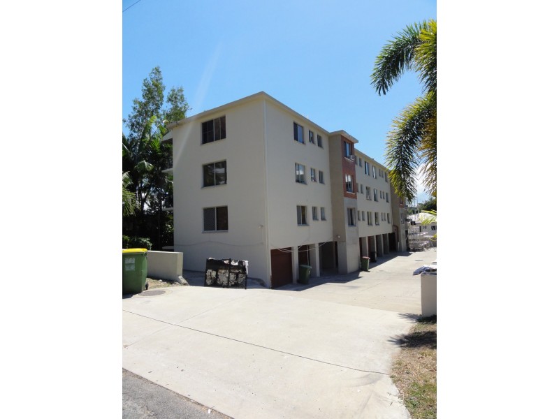 6/17 Stanton Terrace, North Ward QLD 4810