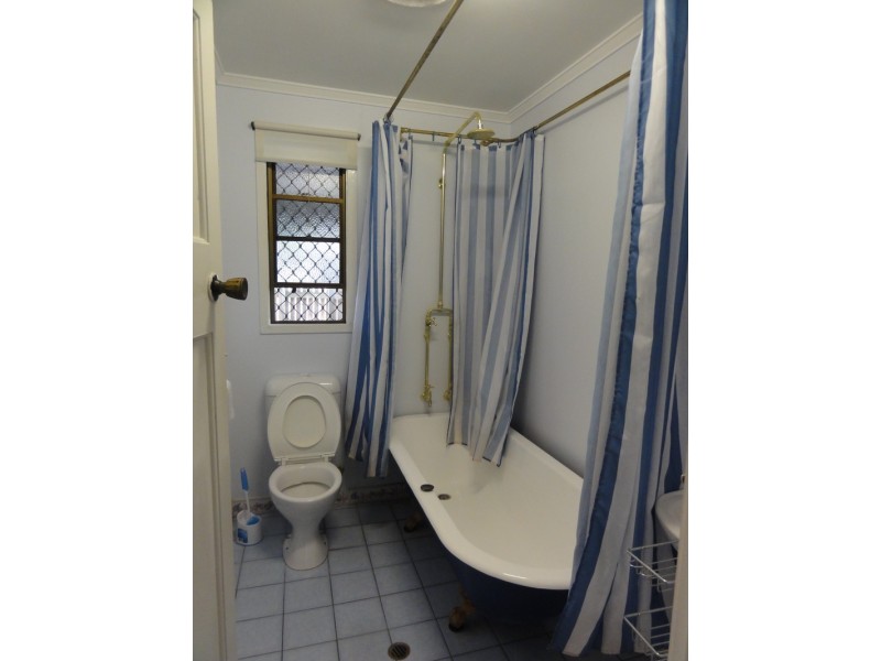 18 Alfred Street, Aitkenvale QLD 4814