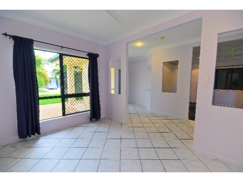 10 Meadowbrook Drive, Aitkenvale QLD 4814