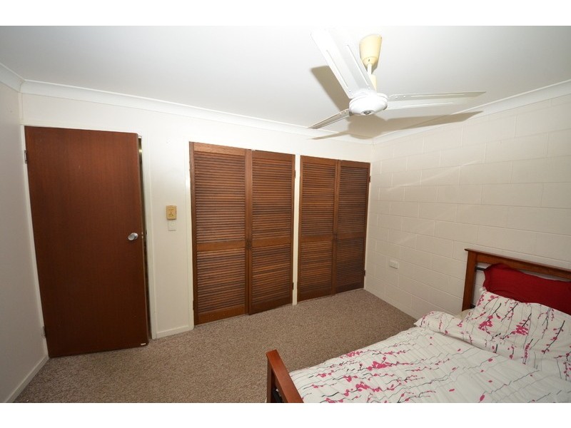 6 Salisbury Crescent, Kirwan QLD 4817