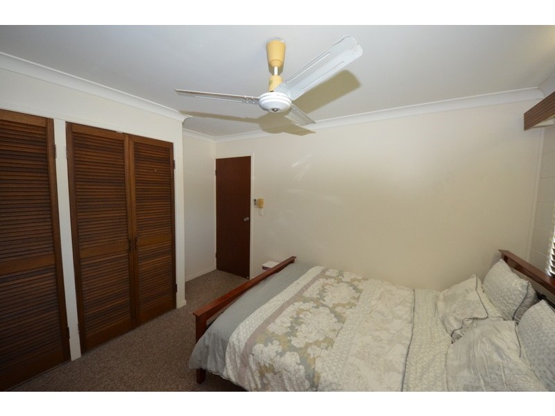 6 Salisbury Crescent, Kirwan QLD 4817