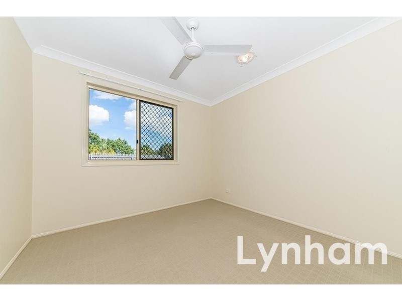 19 Cavill Avenue, Kirwan QLD 4817