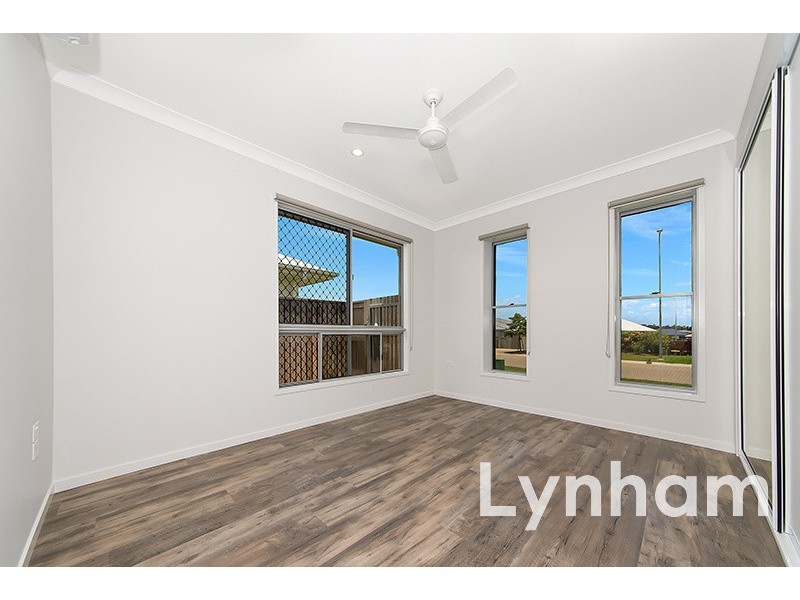 134 Kennard Circuit, Bushland Beach QLD 4818