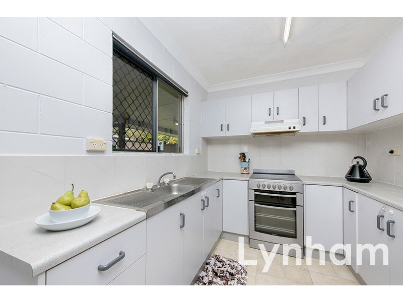 5 Canyon Court, Mount Louisa QLD 4814