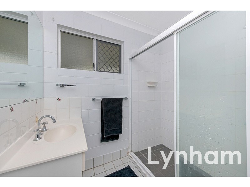 5 Canyon Court, Mount Louisa QLD 4814