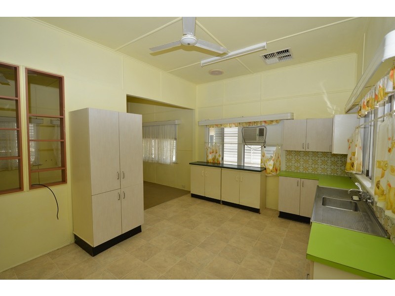 24 McAlister Street, Oonoonba QLD 4811