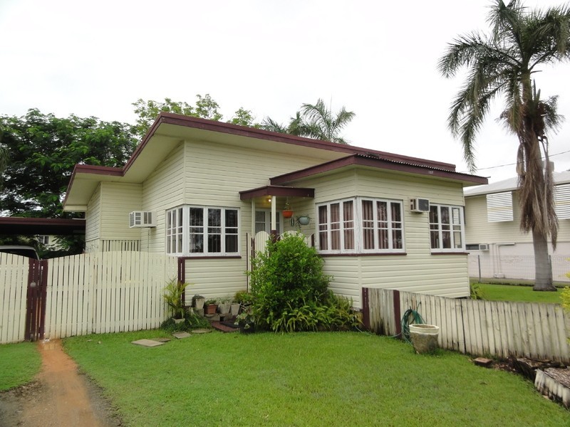 157  Palmerston Street, Currajong QLD 4812