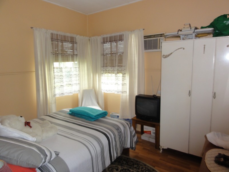 157  Palmerston Street, Currajong QLD 4812