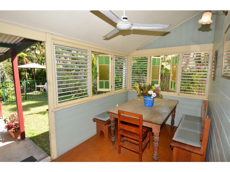 34  Perkins Street, South Townsville QLD 4810