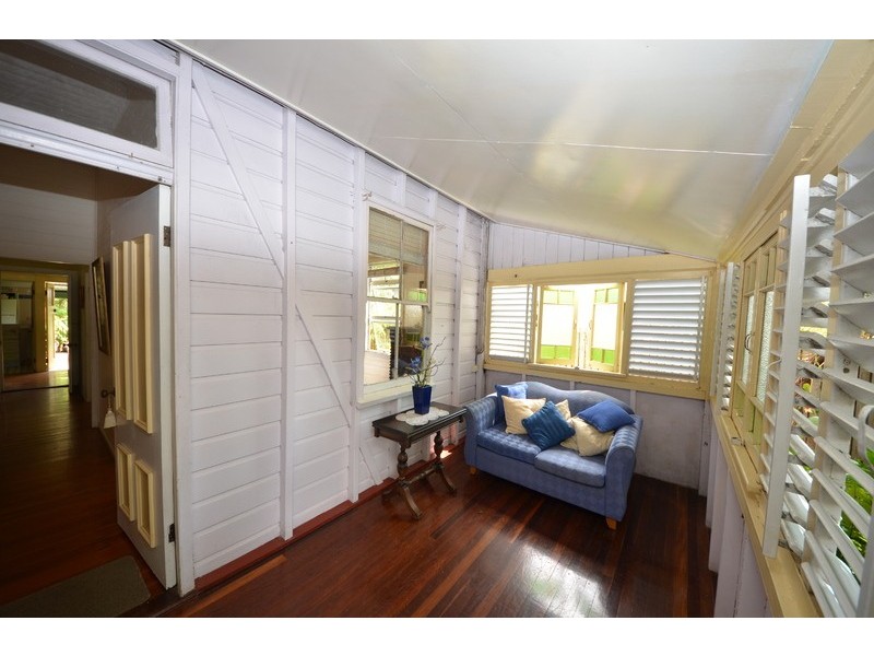 34  Perkins Street, South Townsville QLD 4810