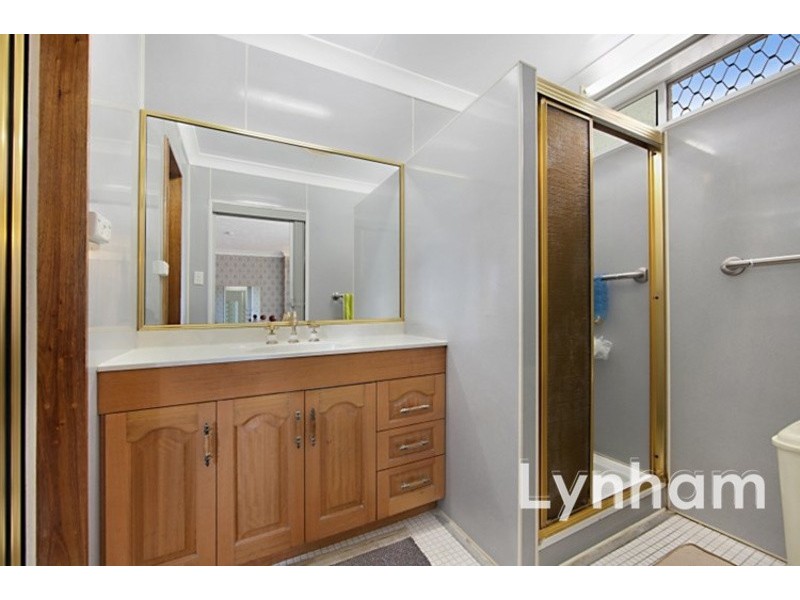 22 Ives Street, Kirwan QLD 4817