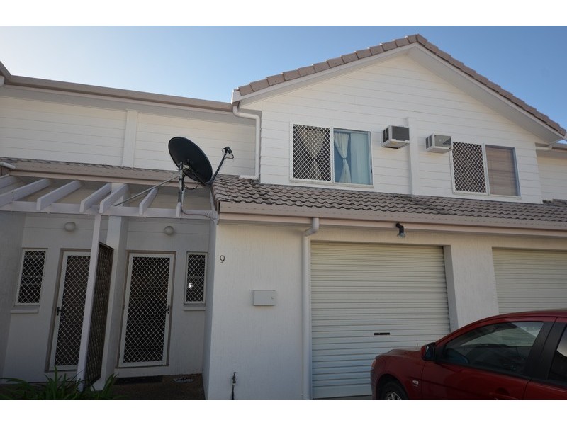 9/6-8 Benson Street, Rosslea QLD 4812