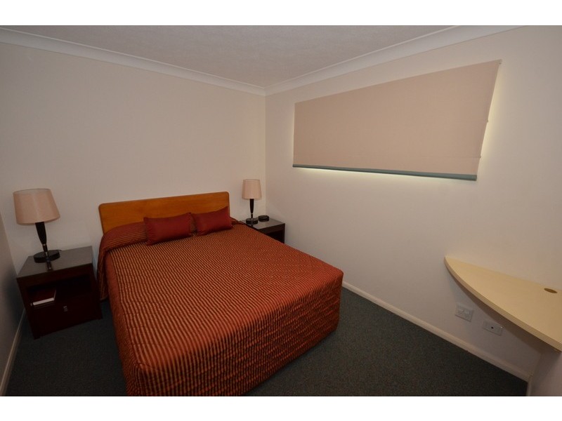 30 Palmer Street, South Townsville QLD 4810