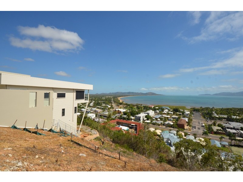 19 Braemar Crescent, Castle Hill QLD 4810