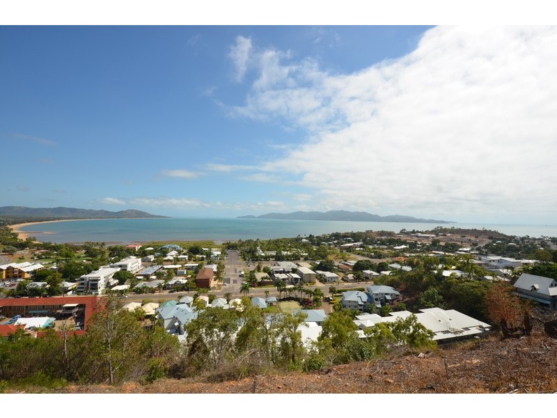 19 Braemar Crescent, Castle Hill QLD 4810