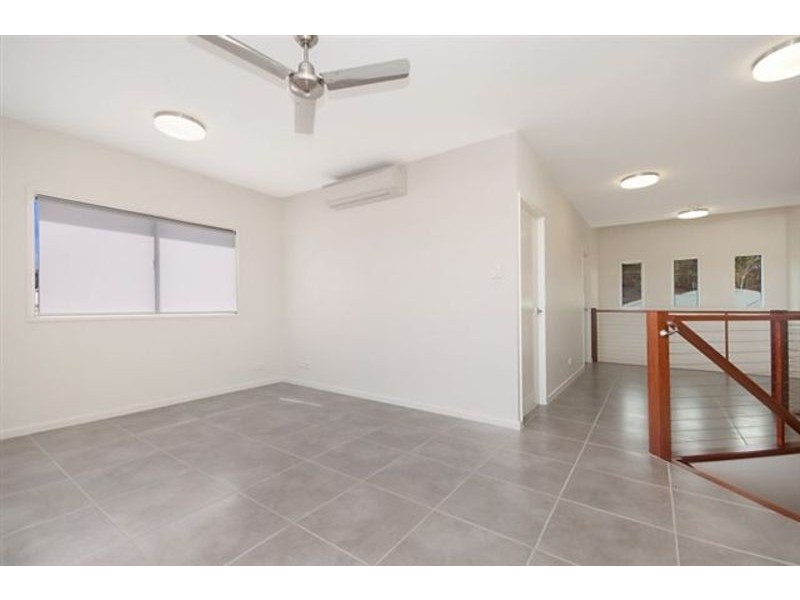 7 Yanooa Court, Bushland Beach QLD 4818