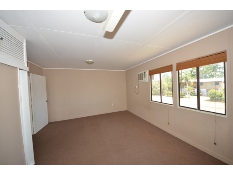 7  Nonda Street, Kirwan QLD 4817