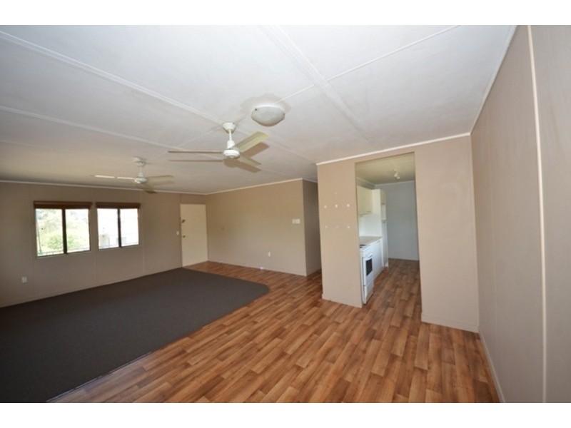 7  Nonda Street, Kirwan QLD 4817