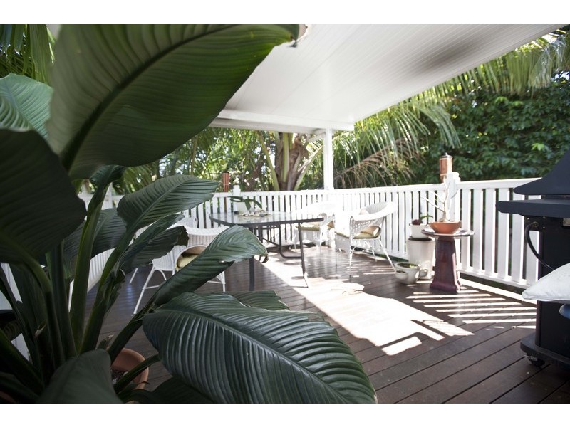 20 Ninth Avenue, Railway Estate QLD 4810