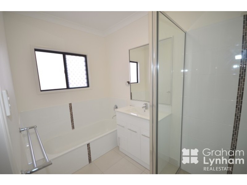 14 Girraween Avenue, Douglas QLD 4814