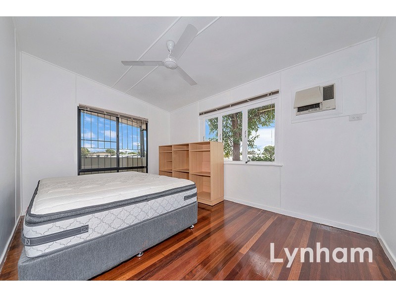 27 Ellimatta Avenue, Cranbrook QLD 4814