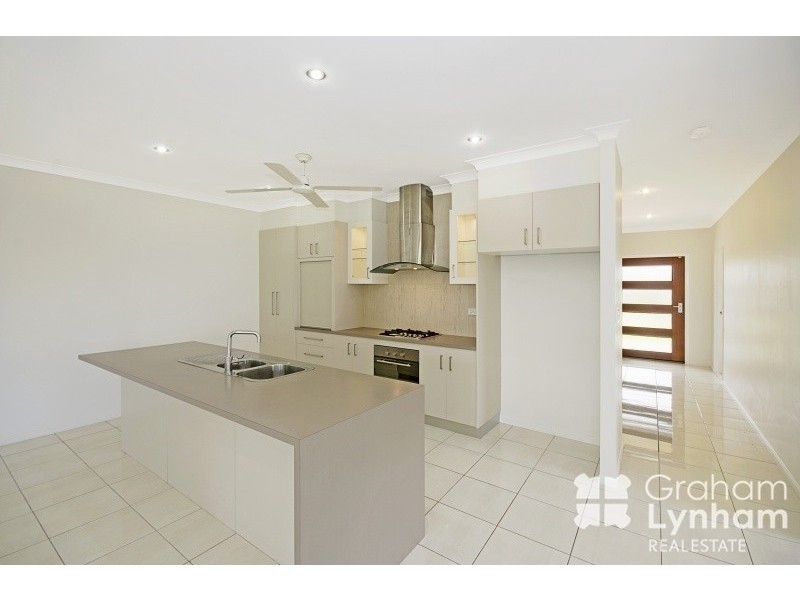 2 Sykes Close, Burdell QLD 4818