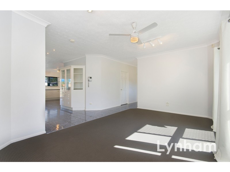 11 Avon Avenue, Kirwan QLD 4817