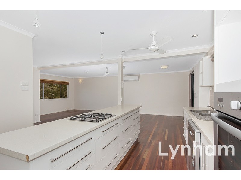 10 Lara Street, Cranbrook QLD 4814