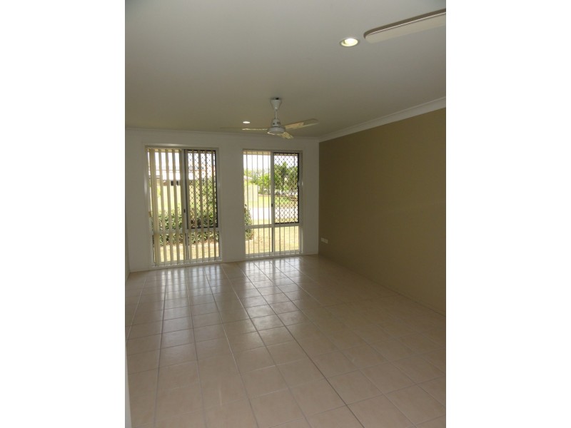 69 Wallace Circuit, Kirwan QLD 4817