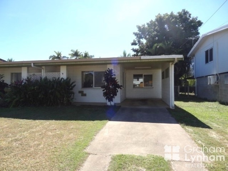 7 Lambert Street, Kirwan QLD 4817