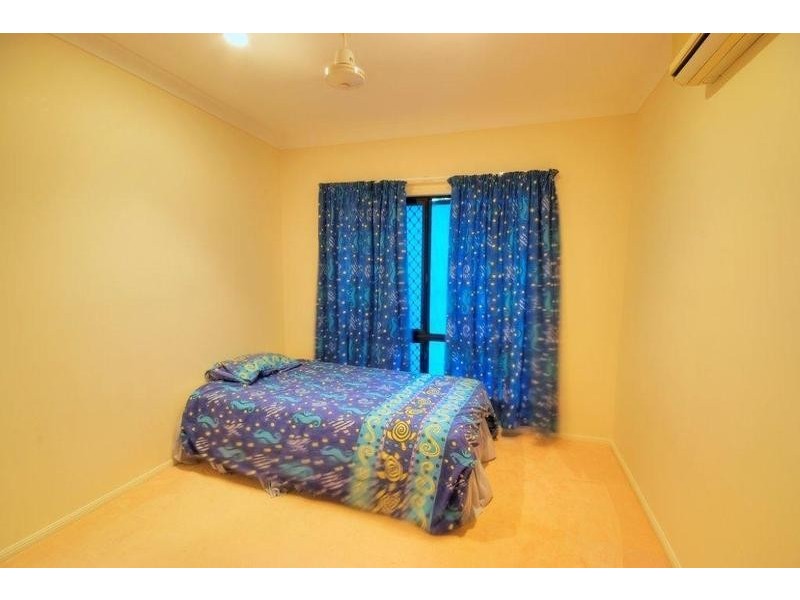 6  Grande Parade, Douglas QLD 4814