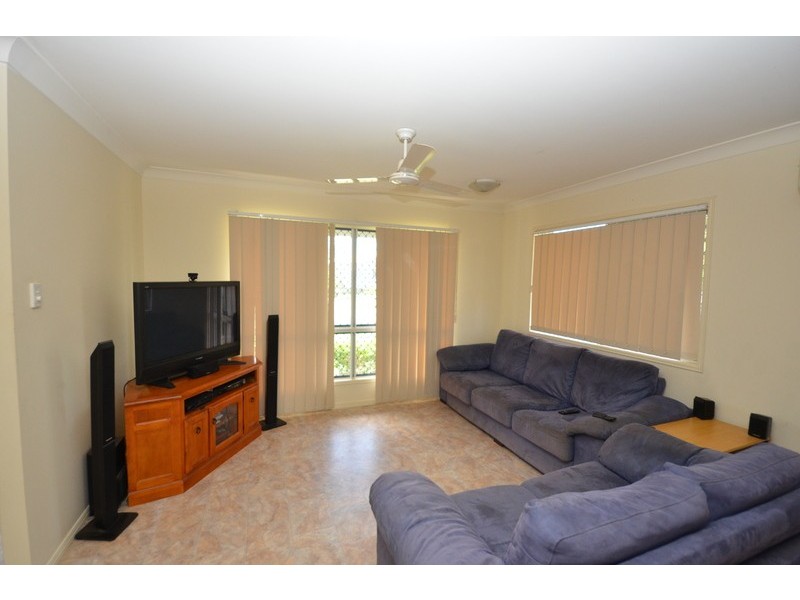 6 Moor Court, Kelso QLD 4815