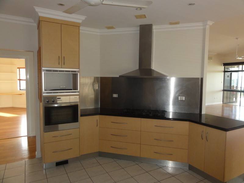 5/103 The Strand, North Ward QLD 4810