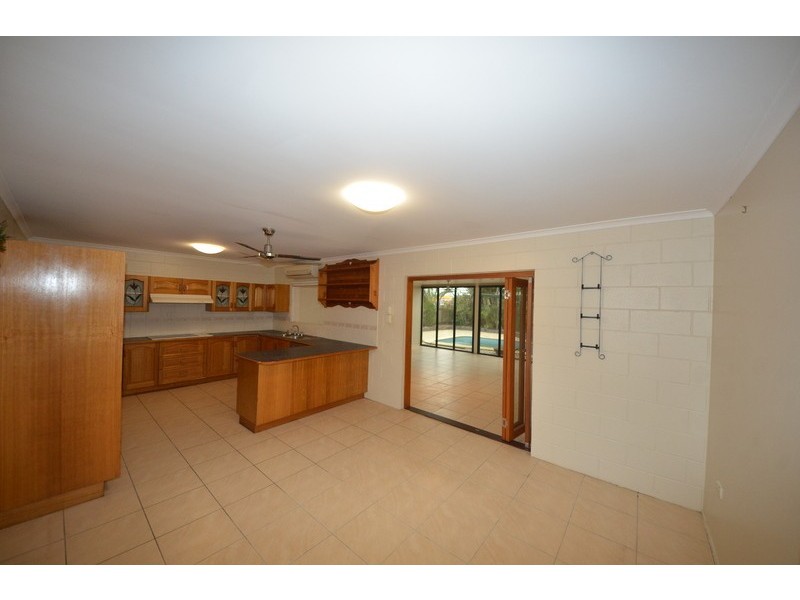 41  Winston Crescent, Kirwan QLD 4817