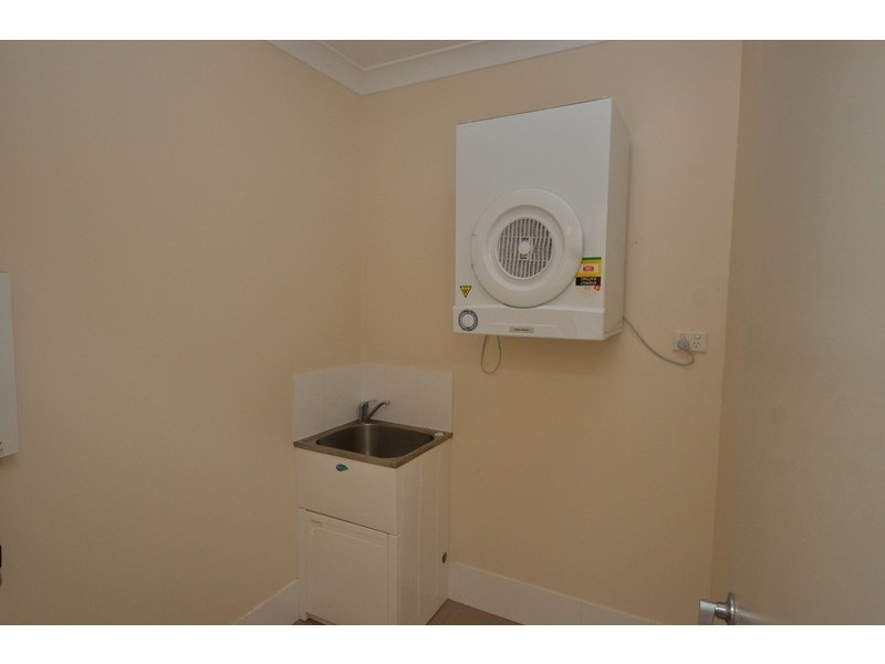 8/11 Crauford Street, West End QLD 4810