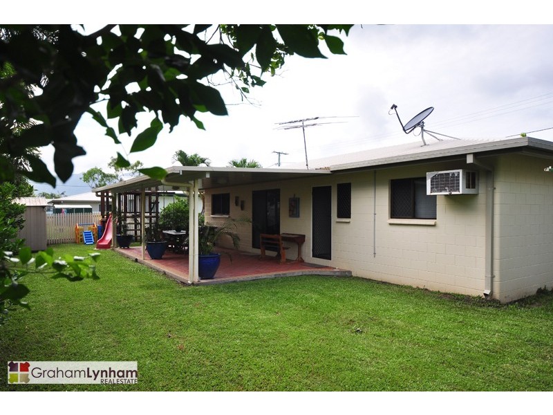 39 Feeney Avenue, Rasmussen QLD 4815