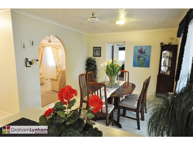 39 Feeney Avenue, Rasmussen QLD 4815