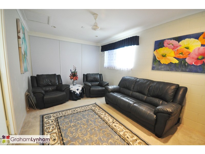 39 Feeney Avenue, Rasmussen QLD 4815