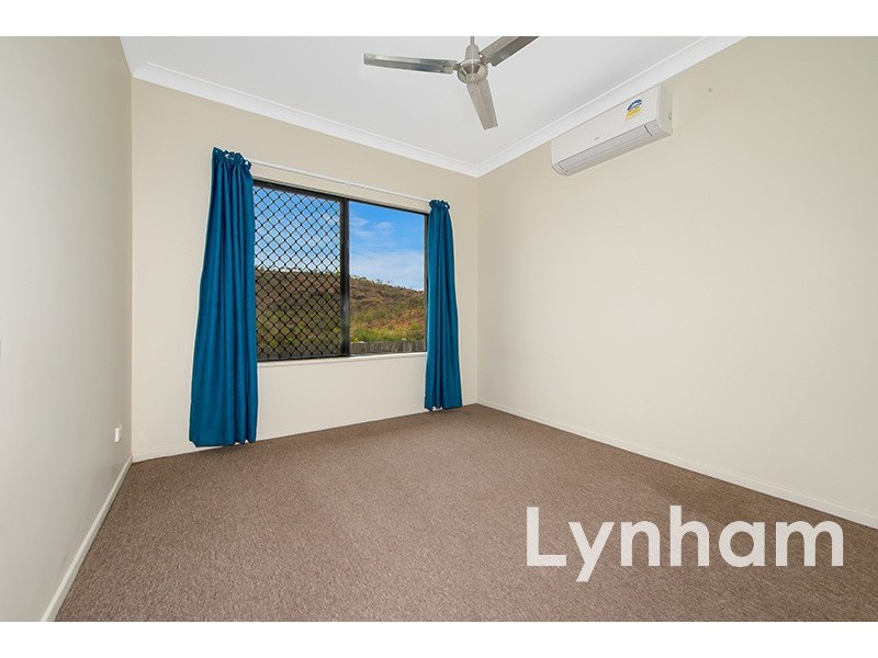 26 Lockyer Place, Mount Louisa QLD 4814
