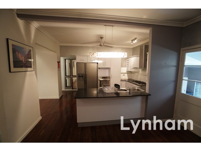 129 Bundock Street, Belgian Gardens QLD 4810