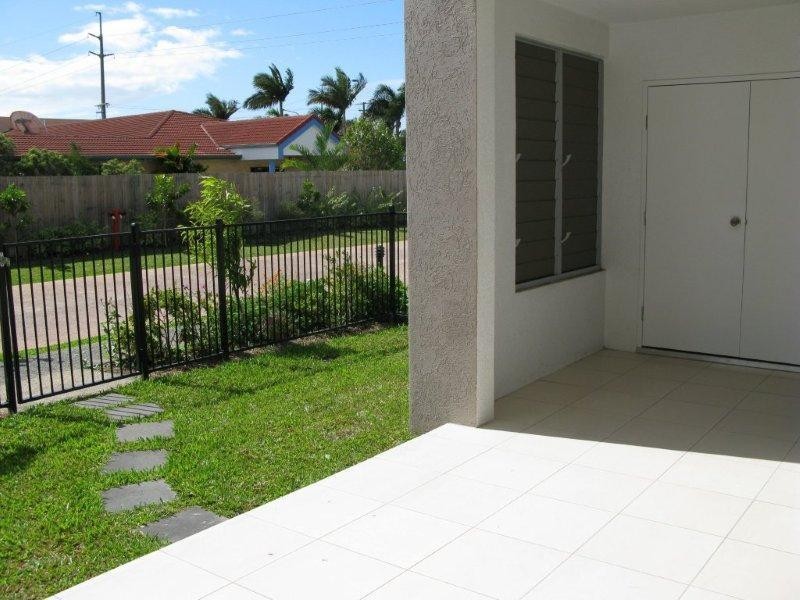 9 157-159 Stuart Drive, Wulguru QLD 4811