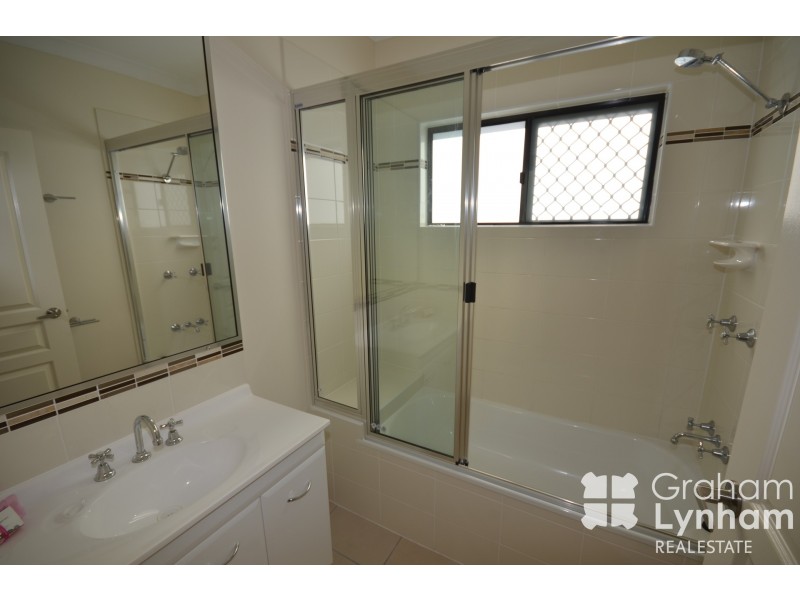 54 Batiki Crescent, Burdell QLD 4818