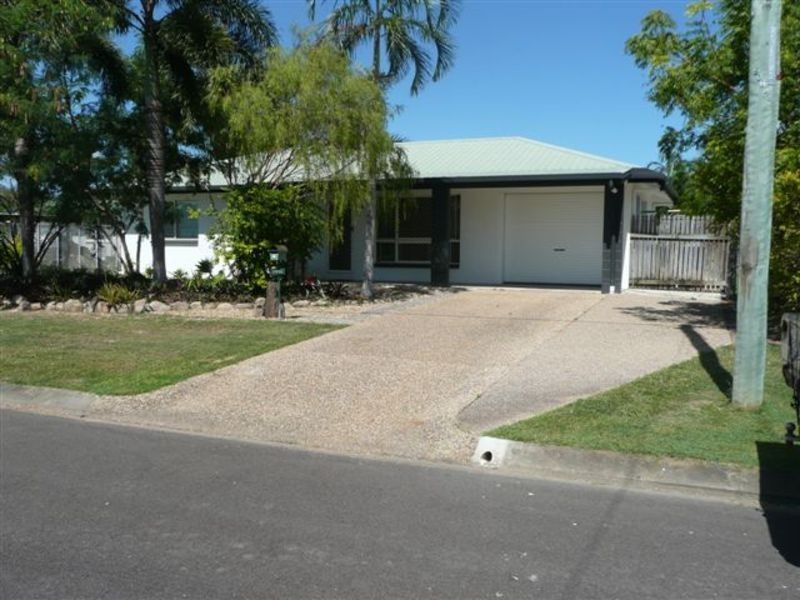 2 Pearl Court, Deeragun QLD 4818